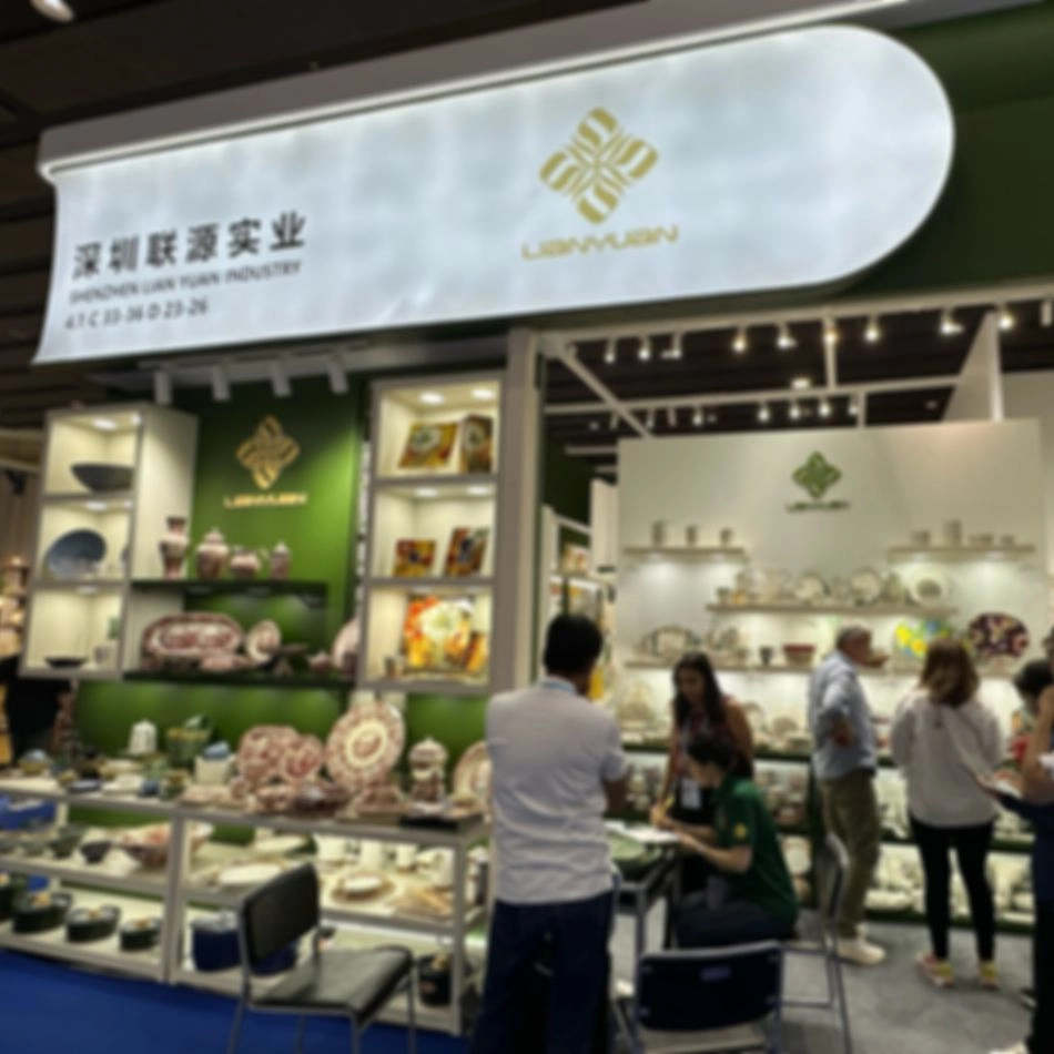 Lianyuan Ceramics' booth at the 137th Canton Fair